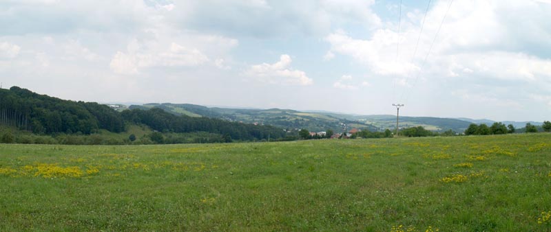 Pohled přes lázeňskou ulici